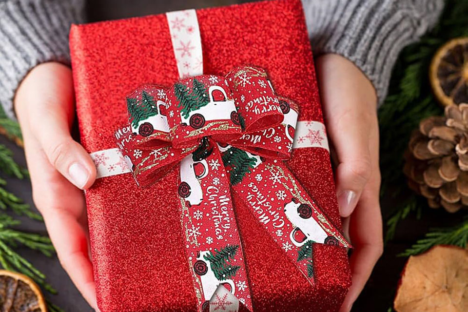 2025 Christmas Ribbon Collection Tech-Driven Packaging