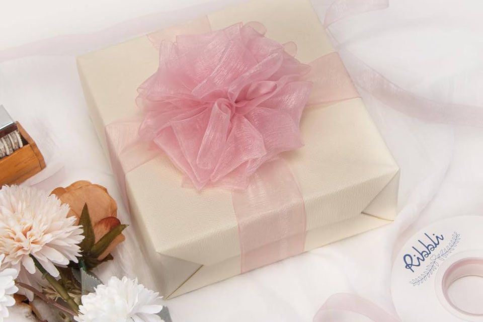 Scientific Foundations of Organza Ribbon in Design & Packaging